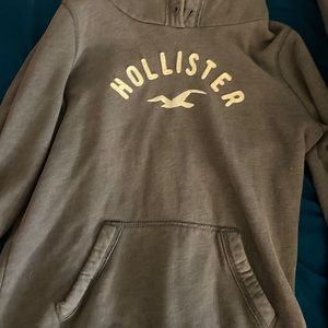 Hollister sweatshirt